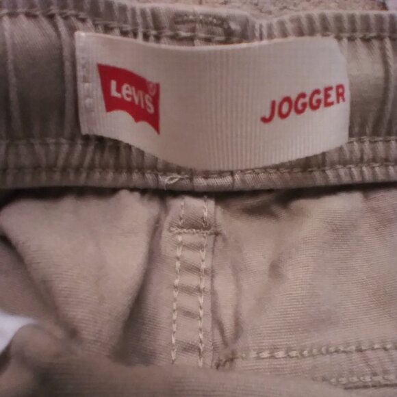 Kids Levi's Khaki Jogger Pants Sz: 10-12 - Picture 9 of 15